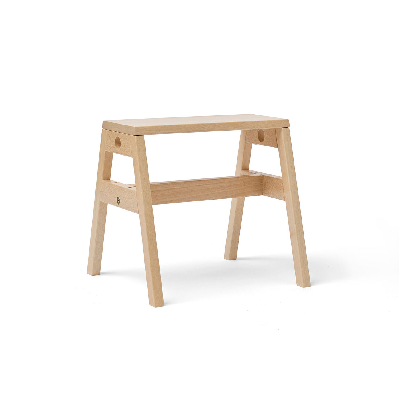 Adjustable stool | Kid's Concept