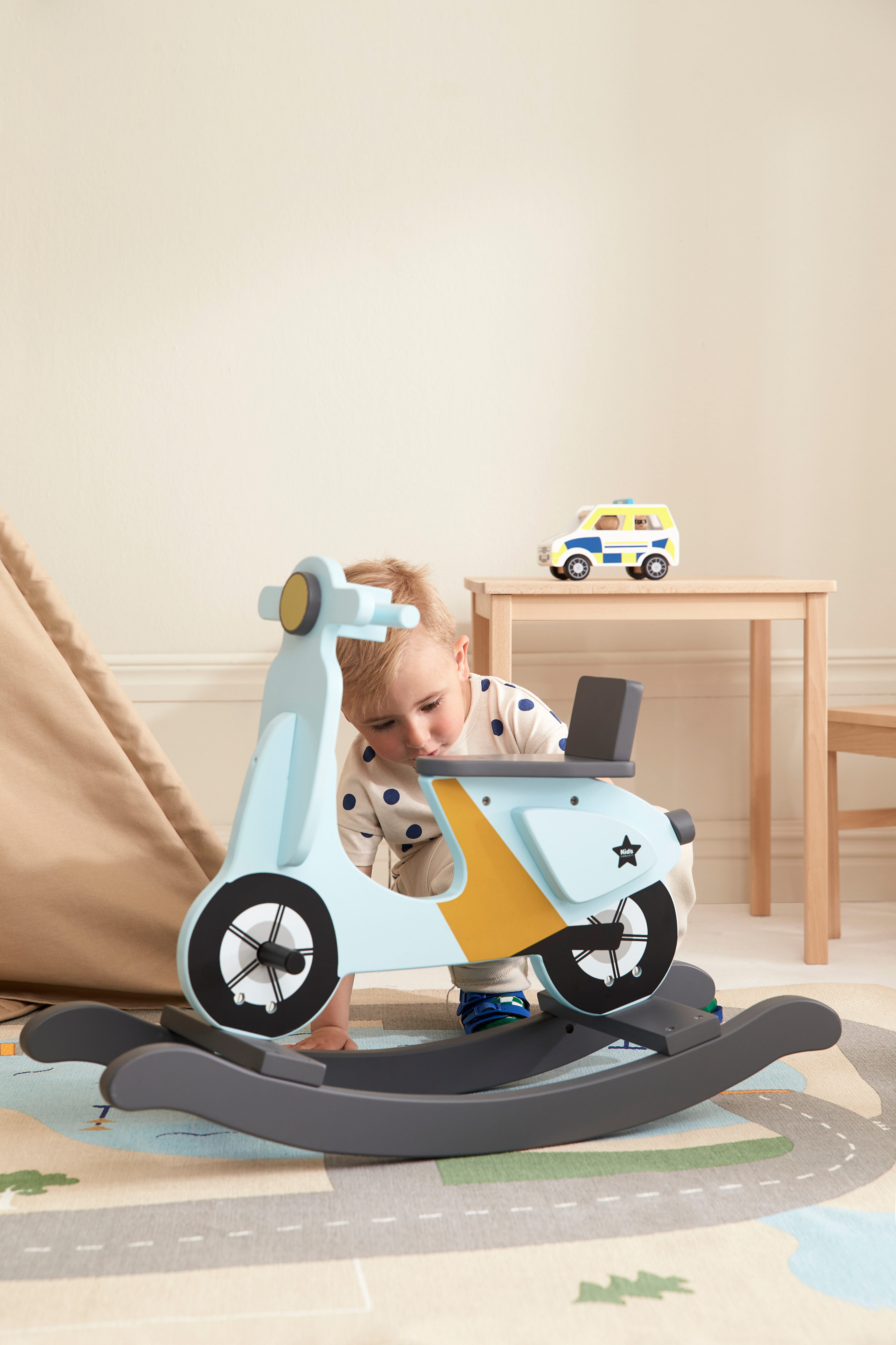 Rocking scooter clearance toy